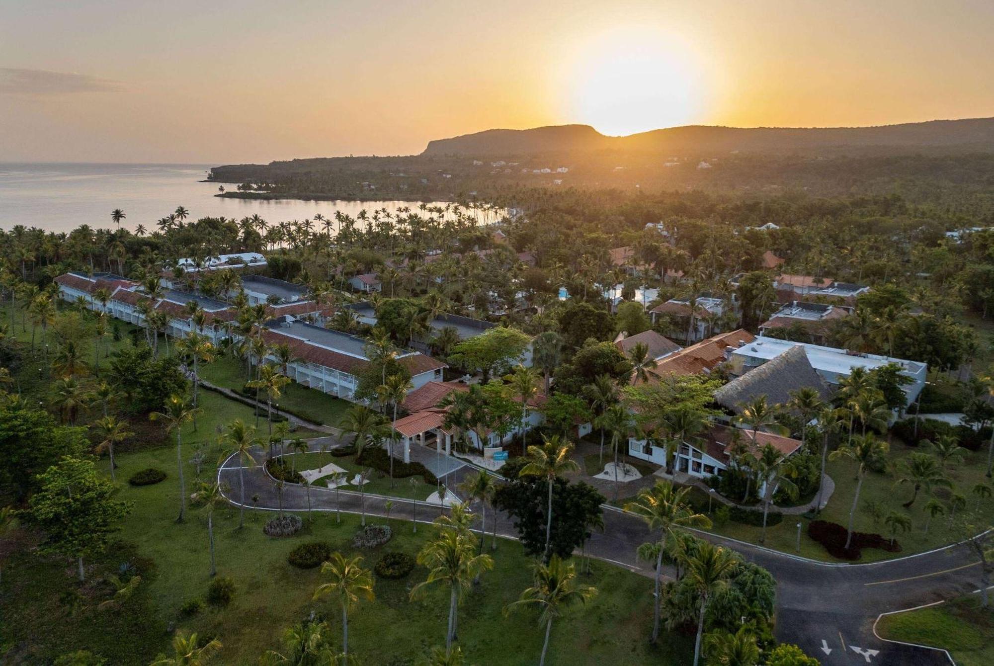 Wyndham Alltra Samana All Inclusive Resort Exteriör bild