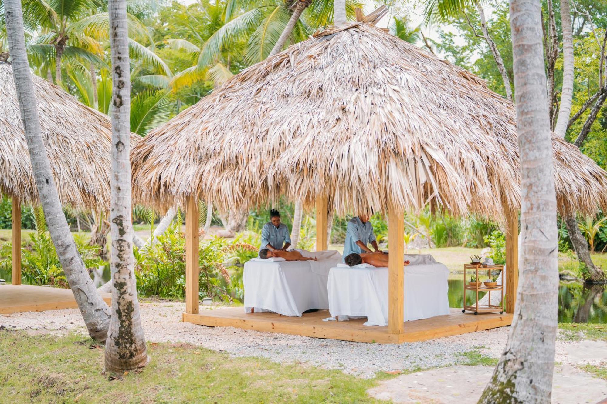 Wyndham Alltra Samana All Inclusive Resort Exteriör bild